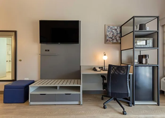 Best Western Plus Fort Worth North