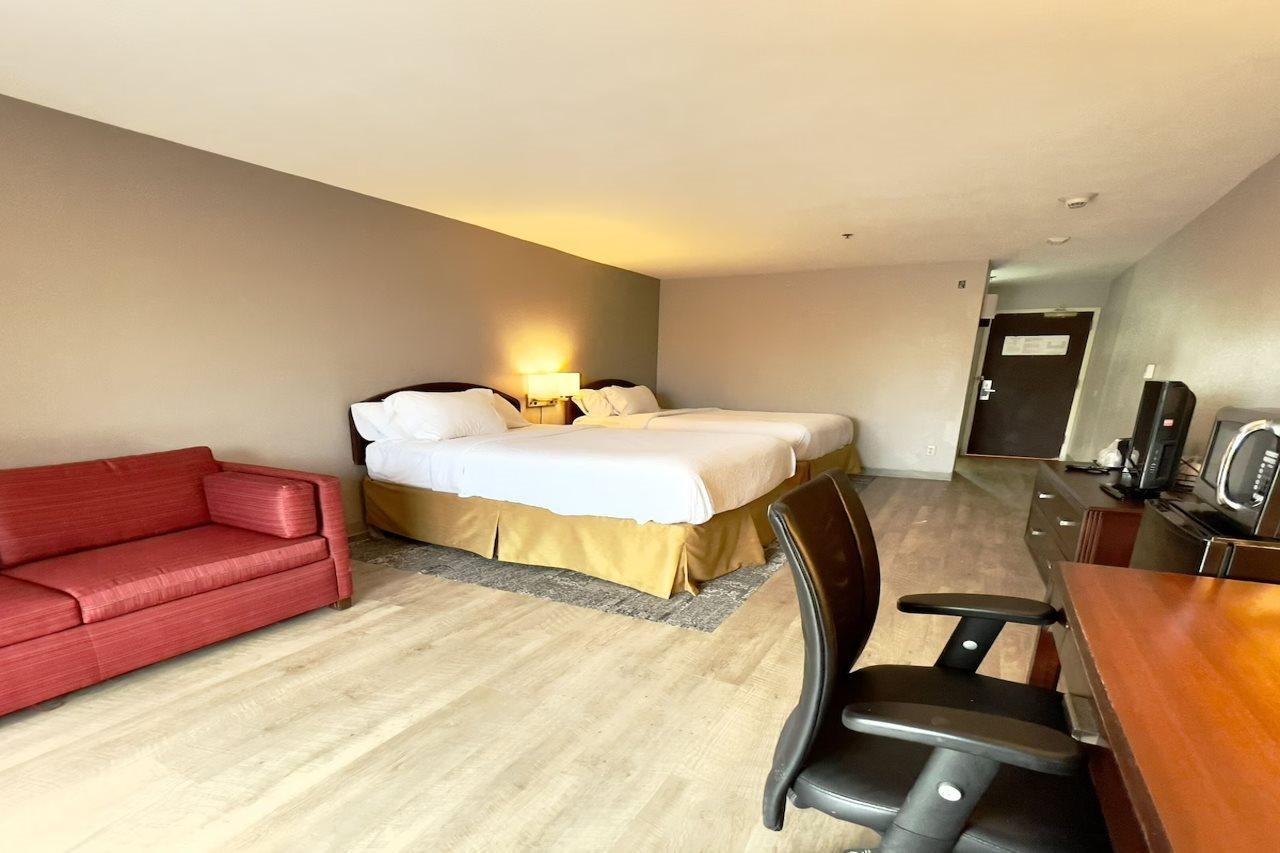 Western Worth North Hotel 3*