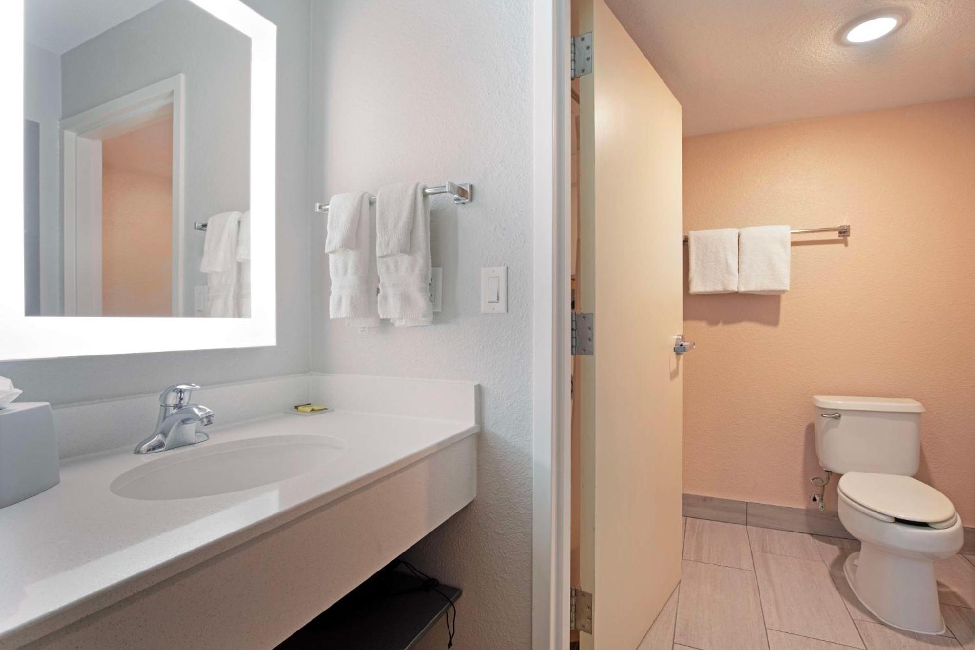 Hotel Western Worth North 3*