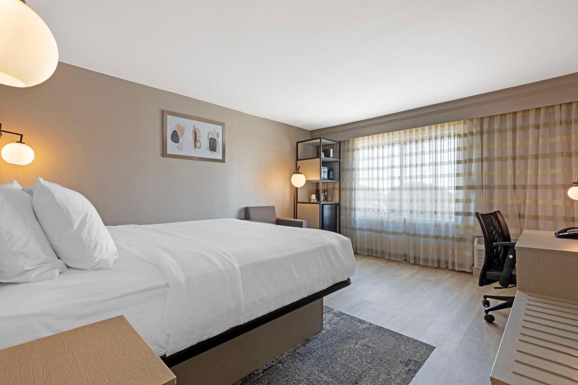 Western Worth North Hotel 3*